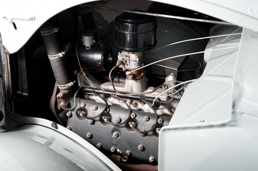  Ford DeLuxe Cabriolet 1935 года  (фото 6 из 22)